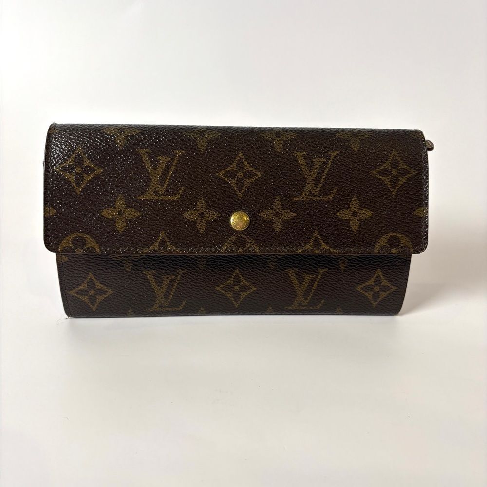 Louis Vuitton Sarah Monogram Wallet – Classic Bifold Designer Clutch